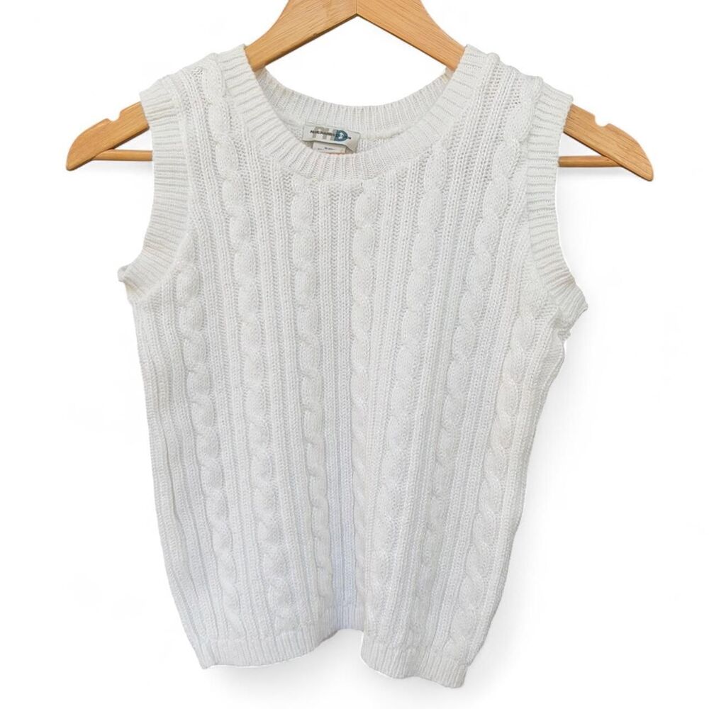 Paul Harris Design White cable knit vest size S